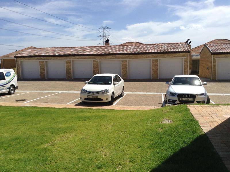 2 Bedroom Property for Sale in Brackenfell South Western Cape